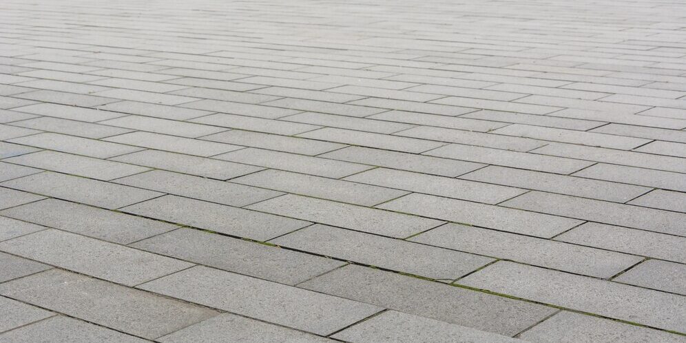 Pulido de adoquines en Sevilla